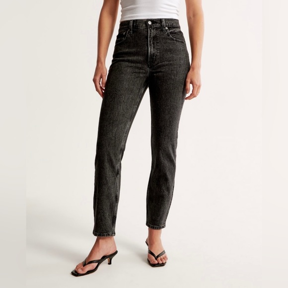 Abercrombie & Fitch High Rise Mom Jeans - Picture 1 of 13